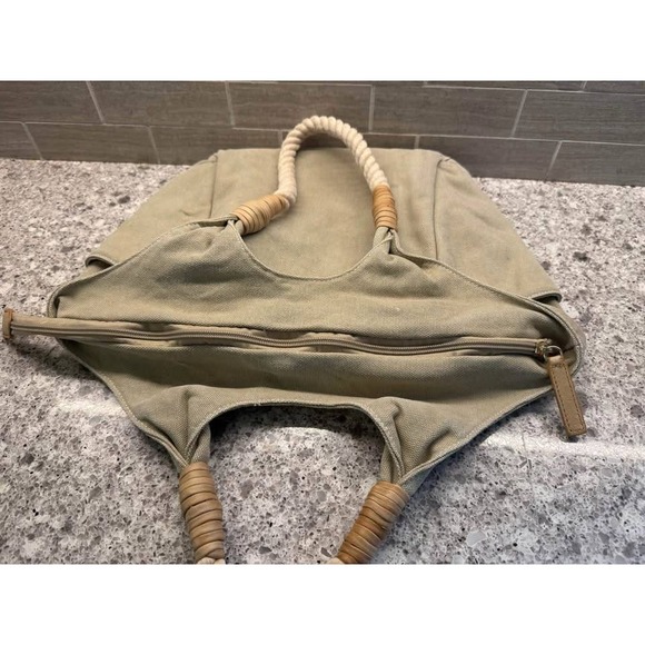 Tommy Bahama Khaki Solid Shoulder‎ Bag/Purse/Tote with Rope/Leather Handles - Picture 9 of 10